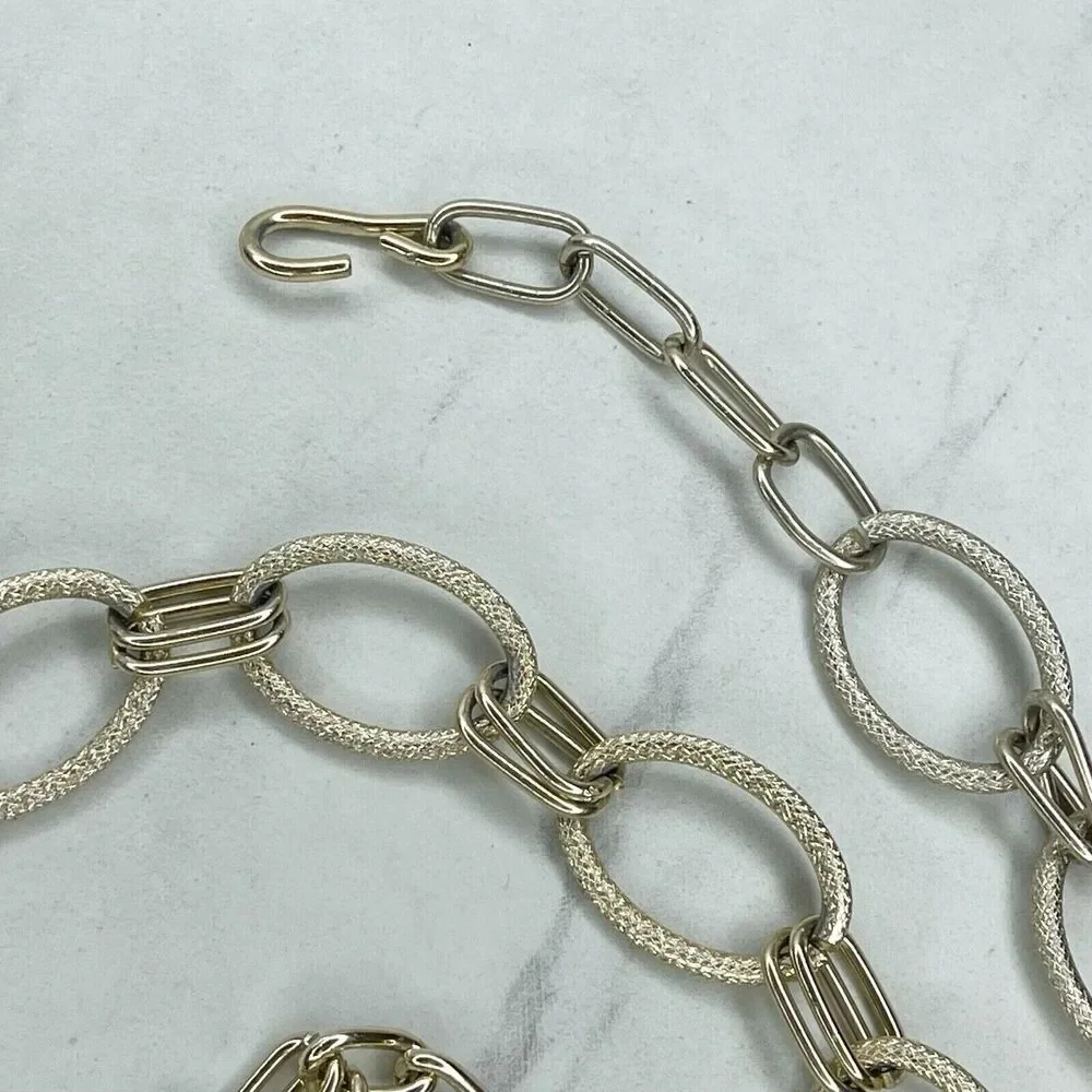 Gold Tone Oval Chain Link Belt with Beehive Swirl Charm - One Size ✨